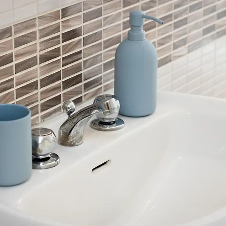 Faleria Second By In * Рим