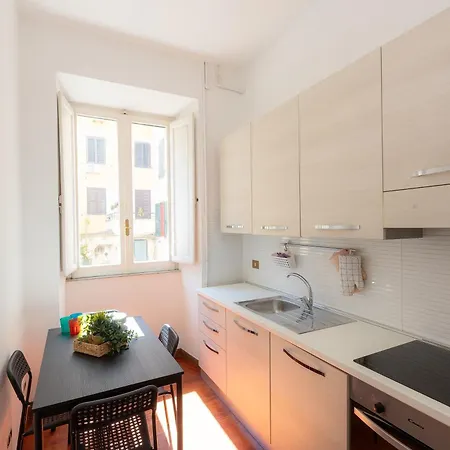 Faleria Second By In * Рим