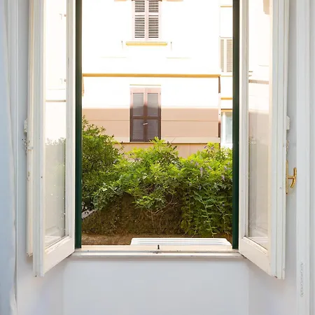 Faleria Second By In Рим